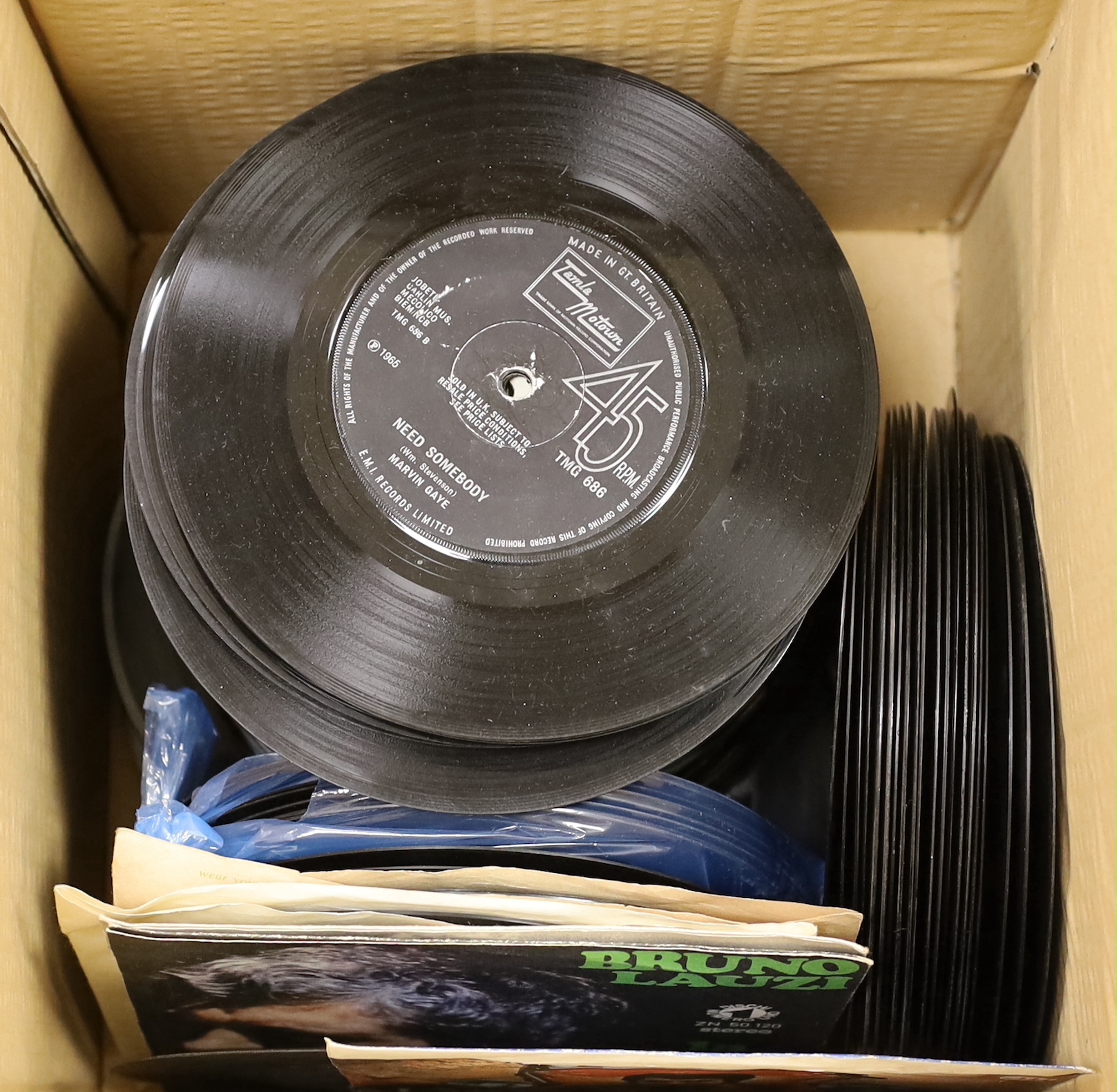 Ninety-five mainly 1970's and 80's LPs including Paul McCartney, Cream, Jeff Beck, Santana, U2, Neil Diamond, ELO, 10cc, Queen, Billy Joel, Elton John, Bob Dylan, The Spencer Davis Group, etc. Plus a quantity of 7 inch s